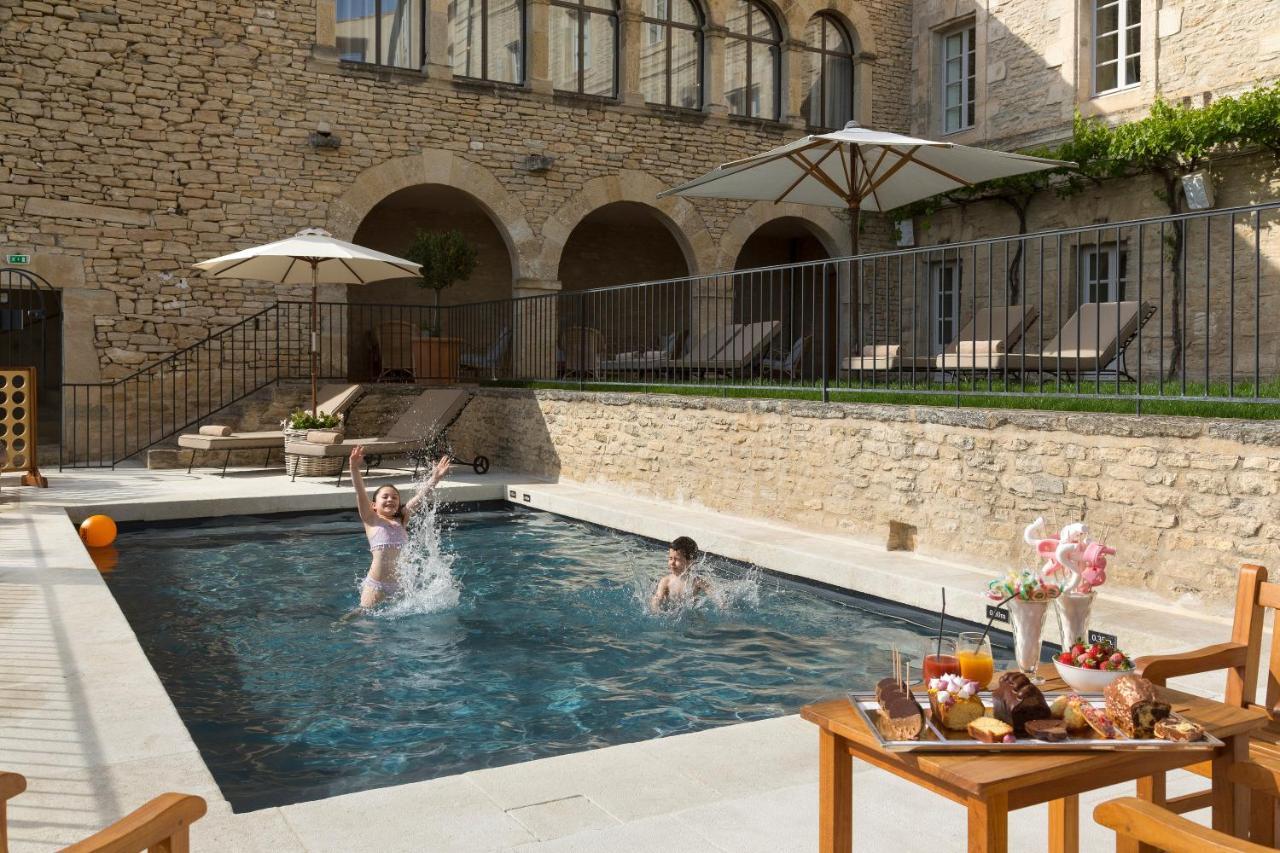 Hotel Airelles Gordes, La Bastide Extérieur photo